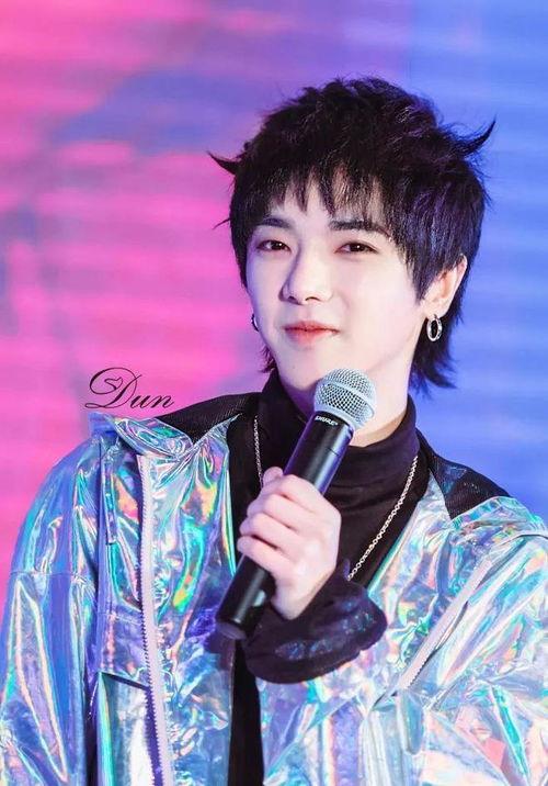 华晨宇娱乐吃瓜,揭秘娱乐圈背后的“吃瓜”真相